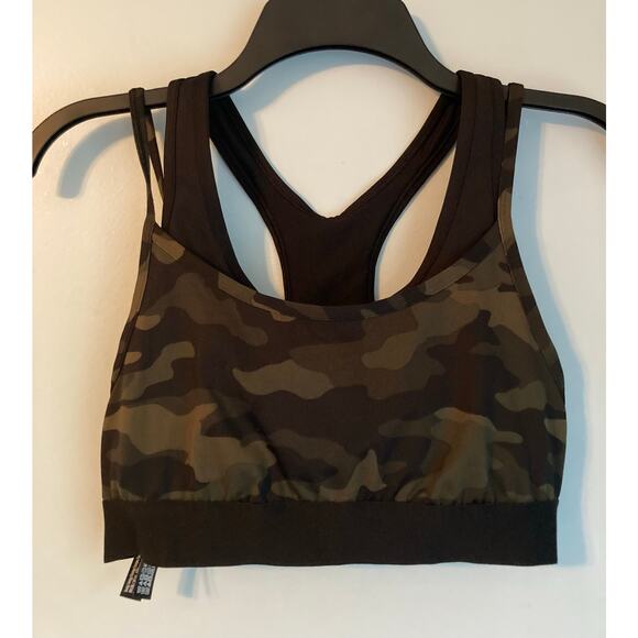 Victoria's Secret PINK Active Sports Bra Medium Camouflage NWOT - Picture 3 of 7
